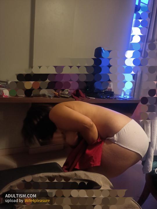 Image 2 of 11