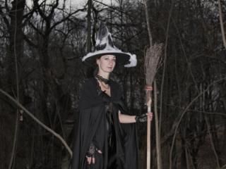 Witch 12 of 20