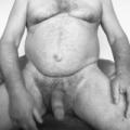 Hairy Oldie masturbates without comin...