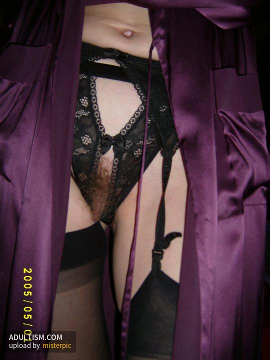 Image 2 of 20