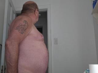 Naked housecleaning 5 of 7