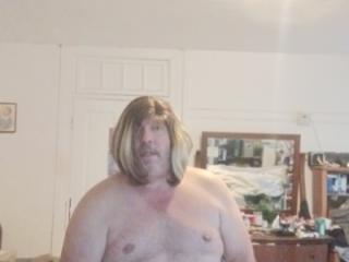 Playing with clit 3 of 8