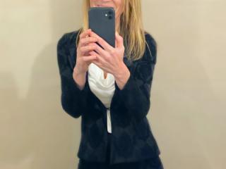 Classy and desperate is a dangerous combination! Don’t you agree?? 2 of 10