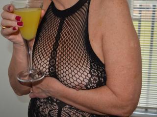 mature on show 4 of 5