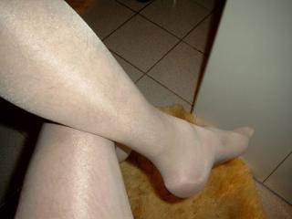 2nd Part of my pictures - my legs 1 of 5
