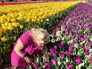 The Queen in the Tulip Fields…and her 2 lips 😈 3 of 18