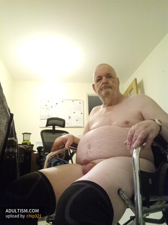 Image 2 of 4