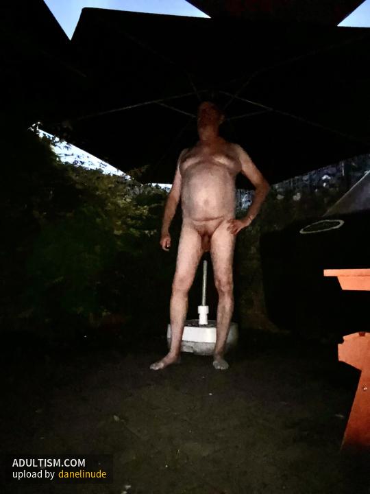 Image 10 of 19