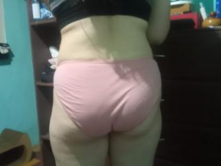 Sonia is taking a shower