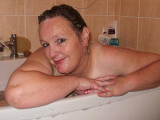 Like to share her bath 8 of 8