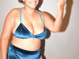 Bella Set 1 - The teaser 11 of 18