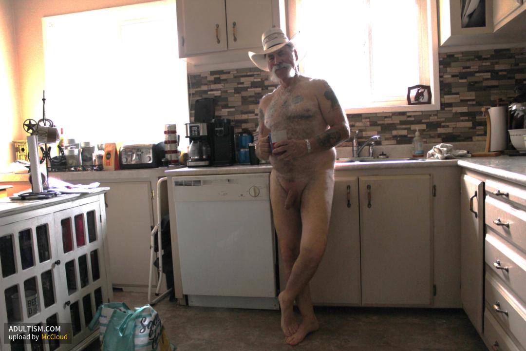 Image 3 of 4