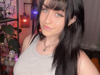 Cumtribute this YouTuber 7 of 10