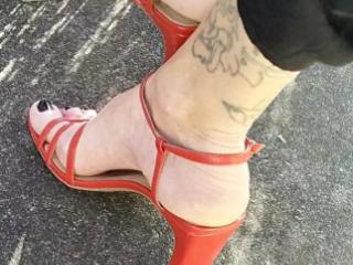 New red high heels 11 of 11