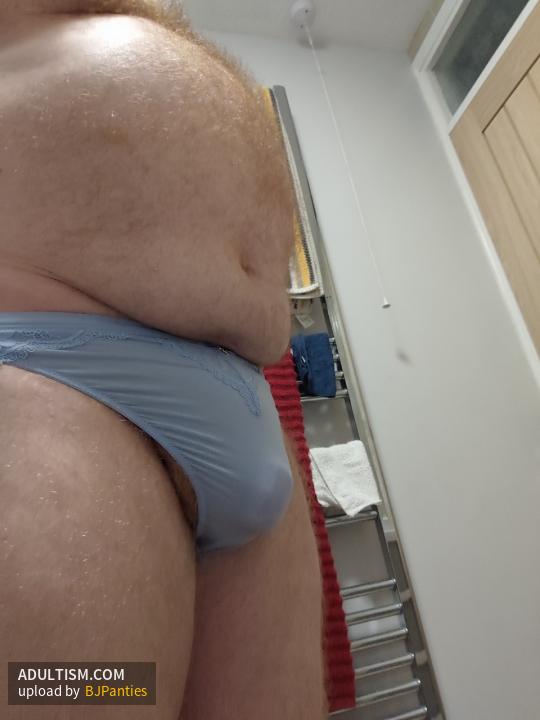 Image 3 of 4