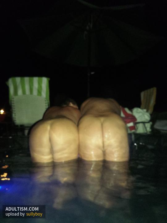 Image 4 of 4