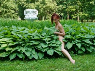 Naked in the grass 19 of 20