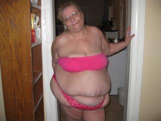 Pink bra and panties 4 of 9