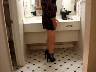 lace dress & spike heels 5 of 20
