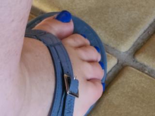 Blue toes pedi 1 of 7