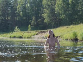 Bathing In Derzha_River 12 of 20
