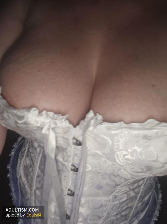 Image 4 of 4
