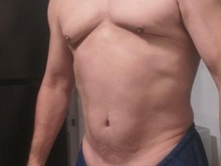 Showing off my Small muscle again. 10 of 12