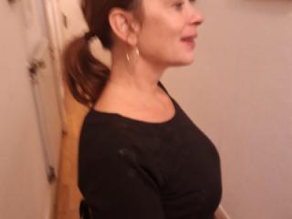 Full of Sperm after an Blowbang 2 of 6