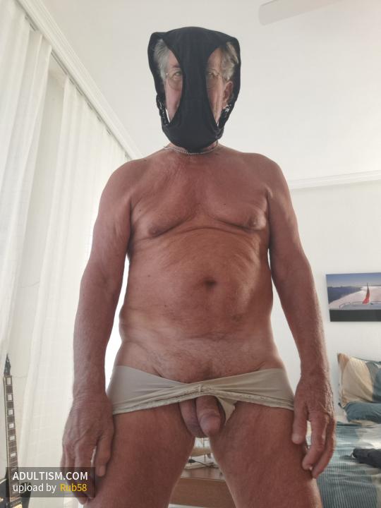 Image 4 of 4