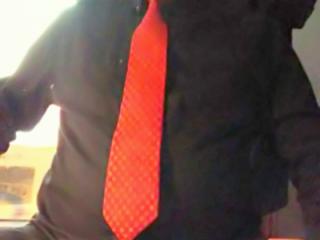 Red tie 3 of 4
