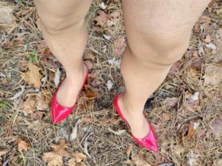 Red heels and pantyhose 2 of 5