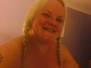 Angela BBW unaware wife from the UK 7 of 18