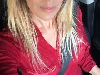 Do I look FUCKABLE in RED??? Heidi HotWife HeidiHotWife 1 of 16