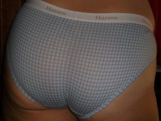 Wifes Ass in Hanes Panties