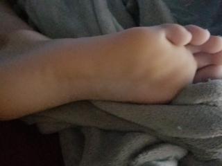 Feet, toes, and soles! 8 of 14
