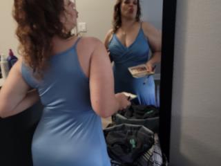 Milf in Blue Dress 4 of 20