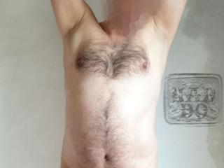 ﻿﻿Hairy man, tied up with a rope, shaved 4 of 6