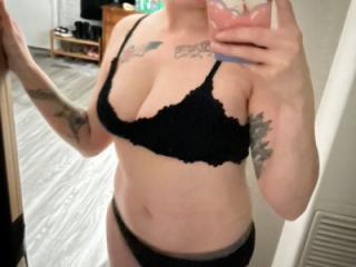 Love showing my boobs 🖤 5 of 15