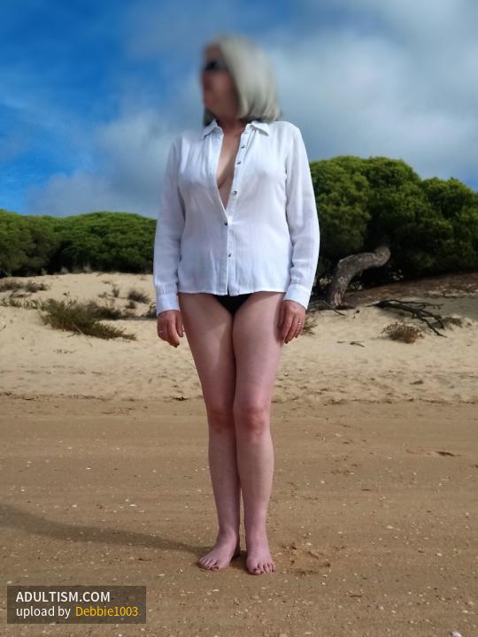 Image 2 of 20