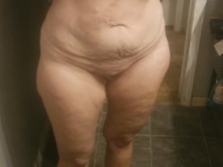 Horny Curvy Mature Blonde