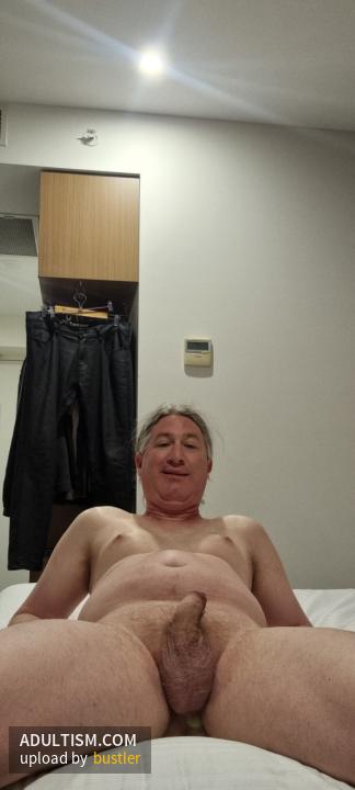 Image 4 of 4