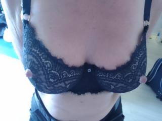 Peekaboob.... Well nipples