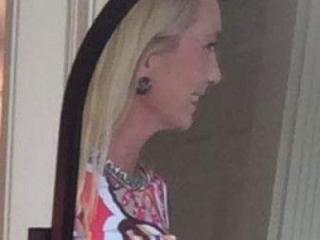 Exhibitionist 3 of 5