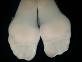 Those feet!!