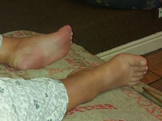 The wifes feet 4 of 8