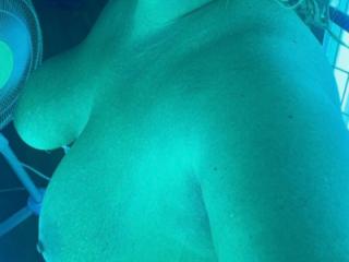 Tanning Bed 1 of 8