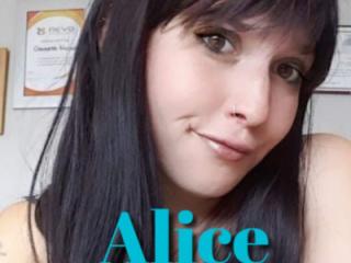 Alice 1 of 5