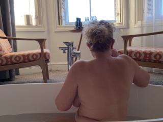 Dirty Weekend 2 1 of 10