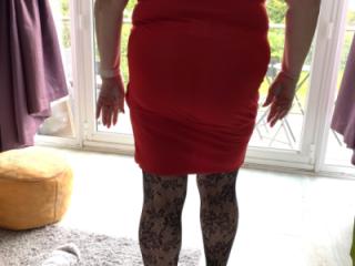 Red Dress for Andy 1 of 10