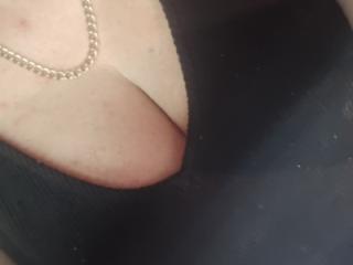 Less clothes comments to remove